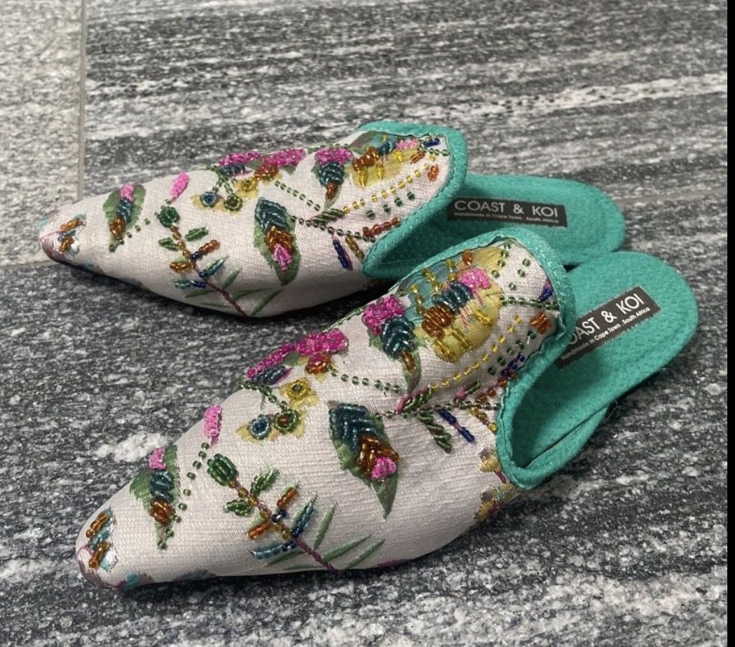 Scarpe da donna: Hand made Floral Mules - Size 37 - New Condition! – Nuovo (secondo la descrizione) da Sementina venduto da NinaDel 3
