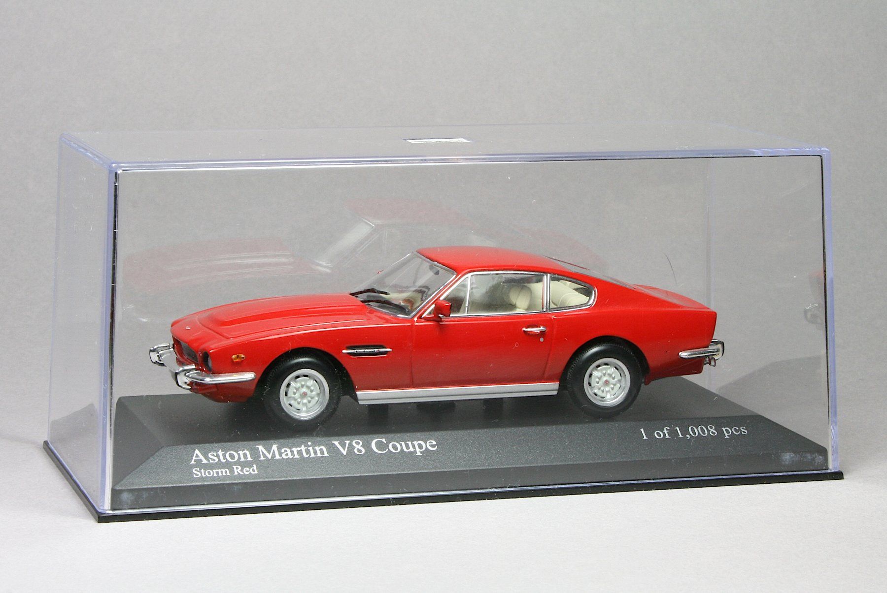 Minichamps Modellautos: Minichamps Aston Martin V8 Coupe – Neu (gemäss Beschreibung) aus Elsau von Peekay8 1