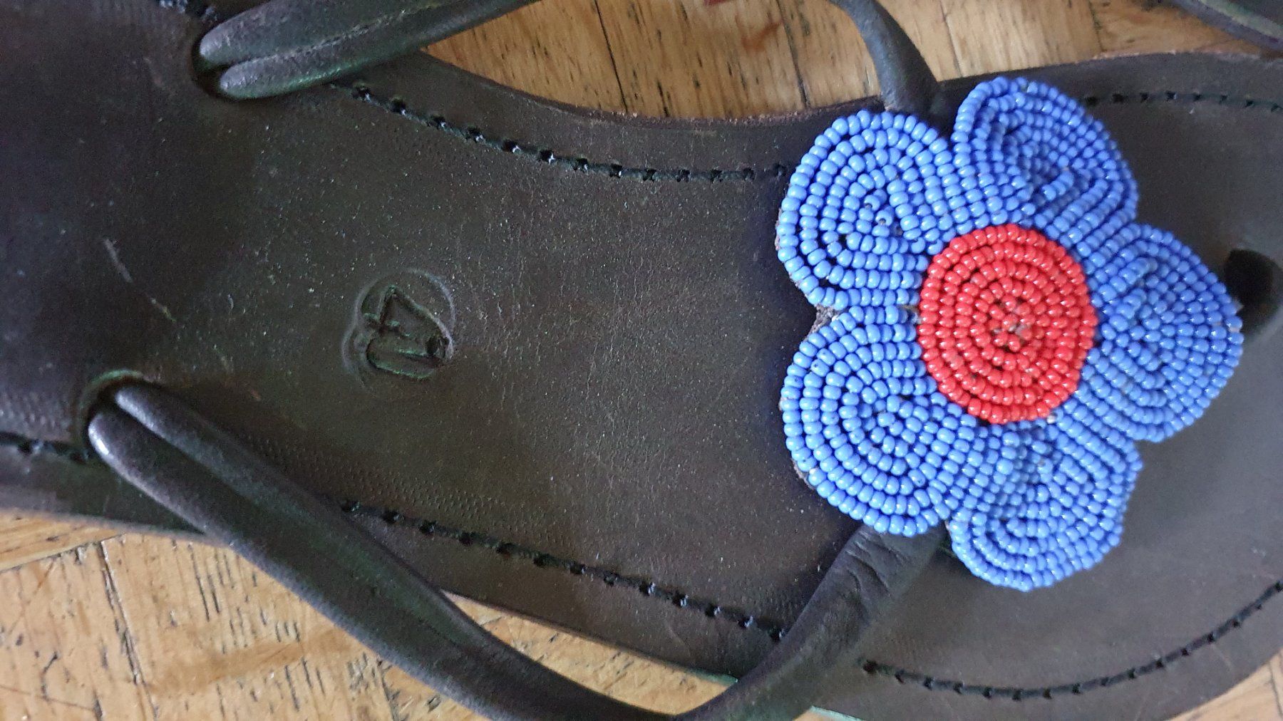 Scarpe da donna: Neue Ethno Sandalen, Gr. 41 – Nuovo e nell'imballaggio originale da Muttenz venduto da pixopus 3