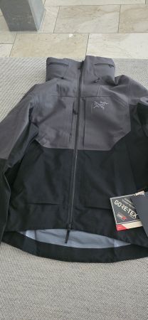 ARCTERYX Incendia Damenjacke XS