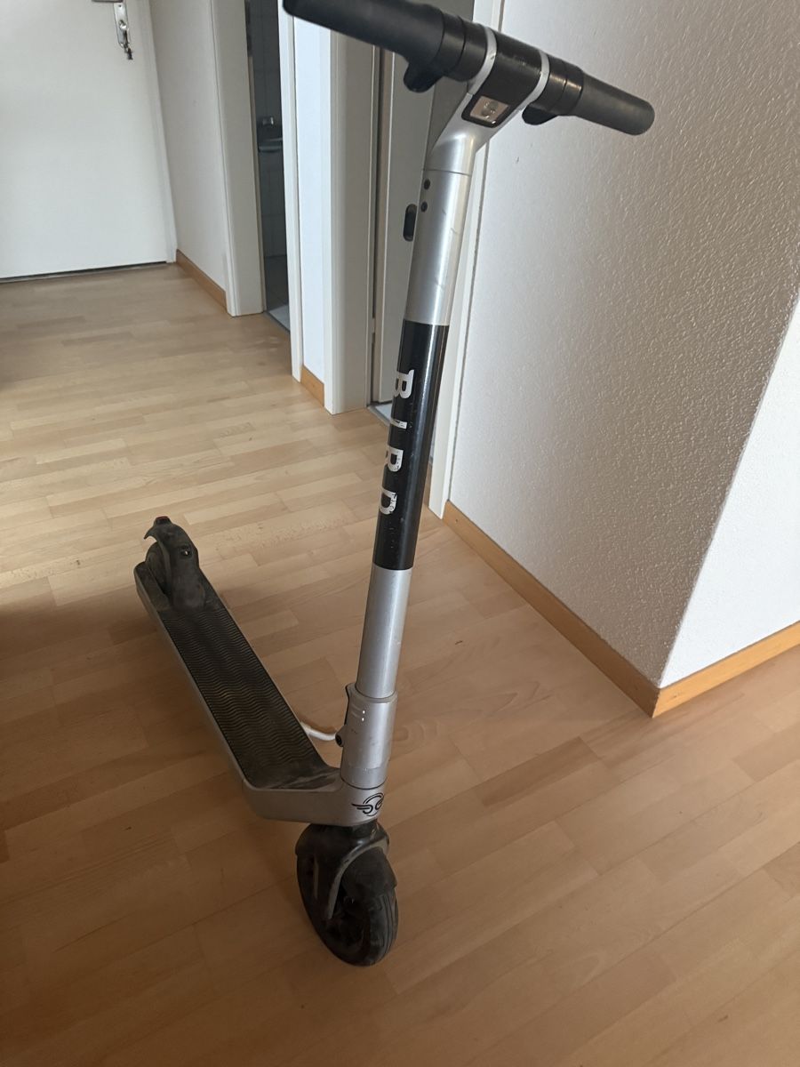 Veicoli elettrici: E-Scooter – Difettoso da Bachenbülach venduto da cov_6f9b 1
