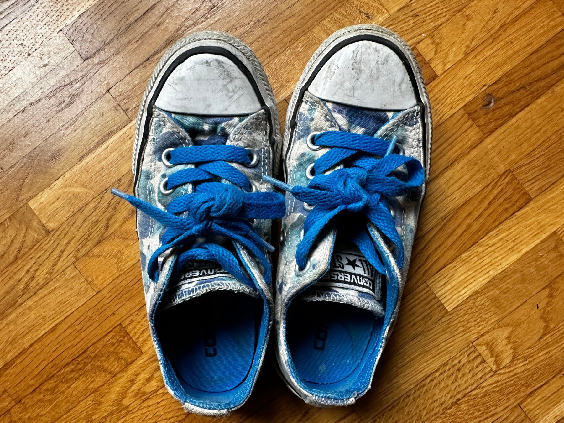 Converse Schuhe für Jungen: Converse Schuhe Sneakers Kinder Camo Gr.27 – Gebraucht aus Lausanne von brixton 4