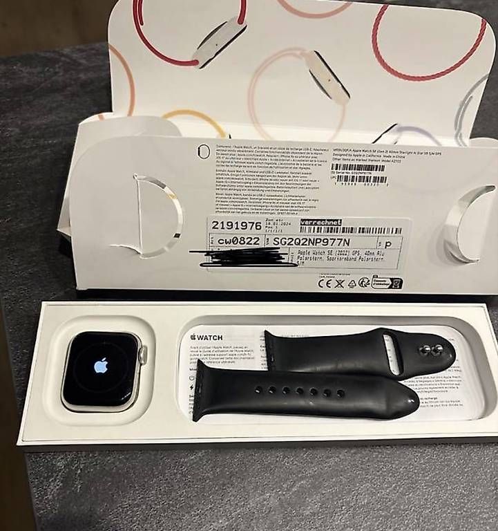 Smartwatch: Apple Watch SE 2022 – Usato da Alpnach Dorf venduto da shi_qd85