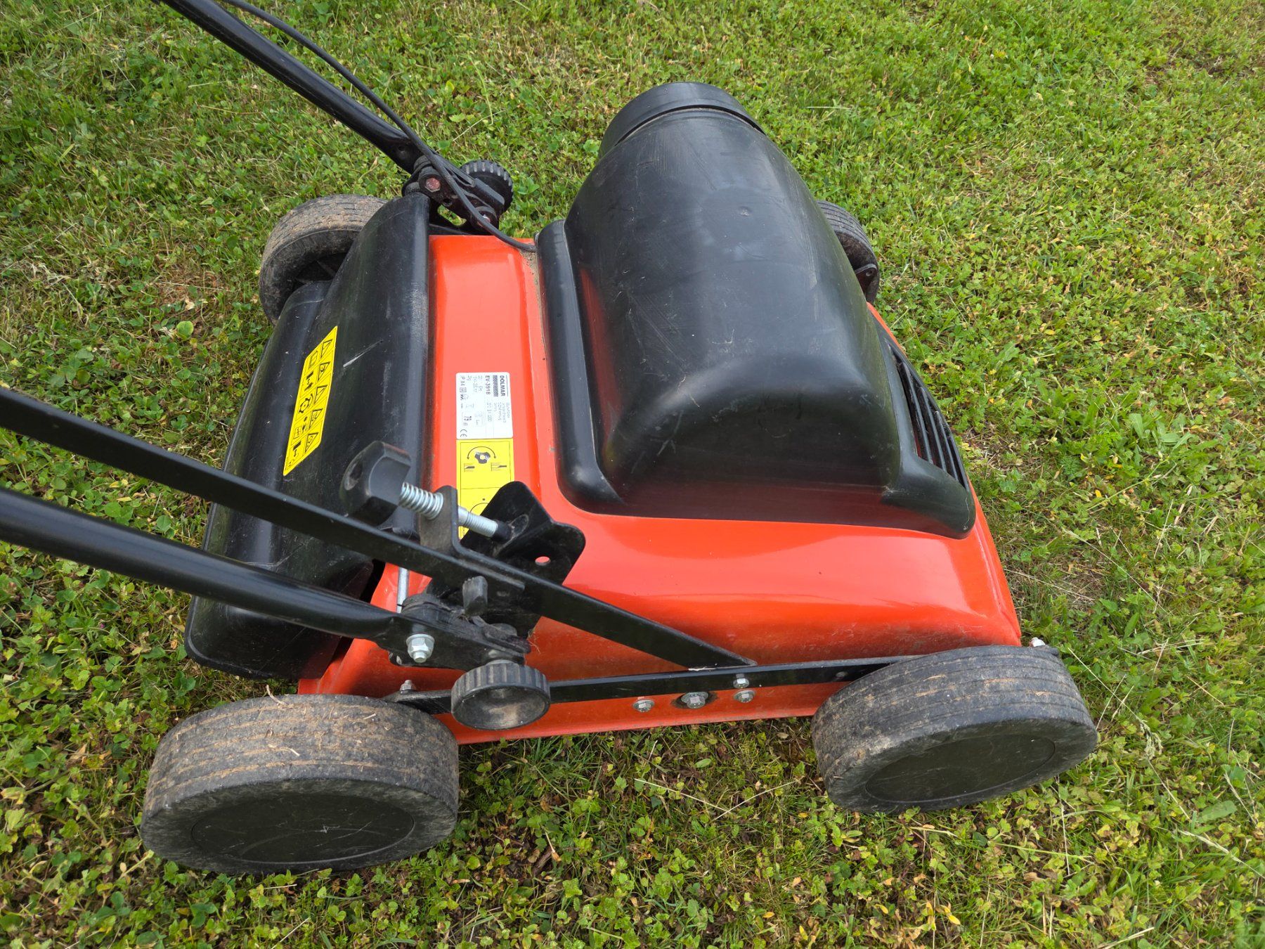 Attrezzi per la lavorazione del suolo: DOLMAR Vertikutierer EV-3918 – Usato da Wetzikon ZH venduto da Dino2008 2