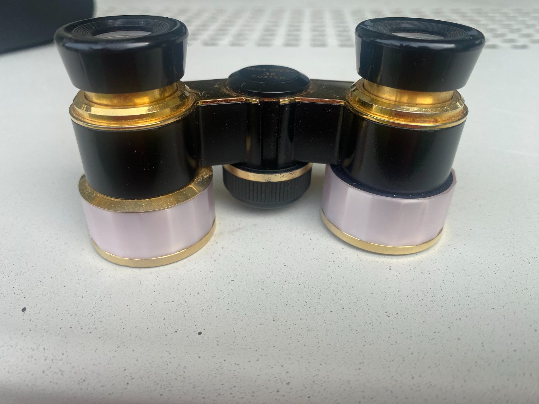 Wega Binocoli: Opernglas von Wega, 3 x 27 – Usato da St. Gallen venduto da Blin