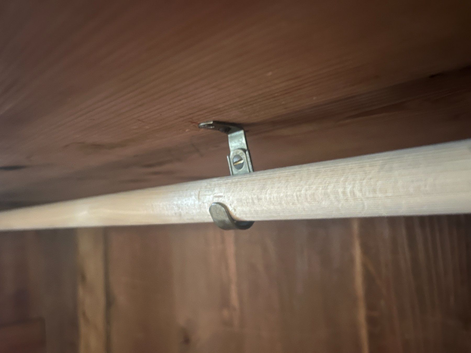 Armadi: Wunderschöner Massiver Holzschrank Chriesiholz – Usato da Zürich venduto da leia12 2