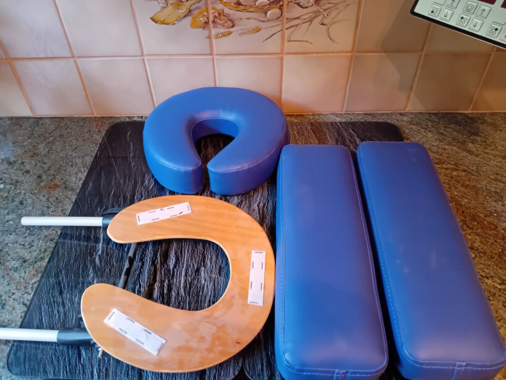 Chaises longues: Massageliege – D'occasion à Rapperswil SG par chritega 2