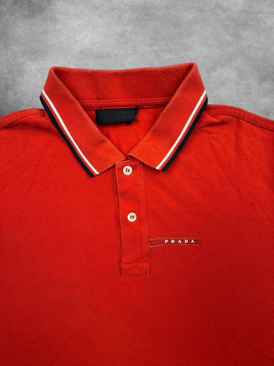 Prada Polo-Shirts: Prada polo – Gebraucht aus Erlinsbach SO von TogaResell 1