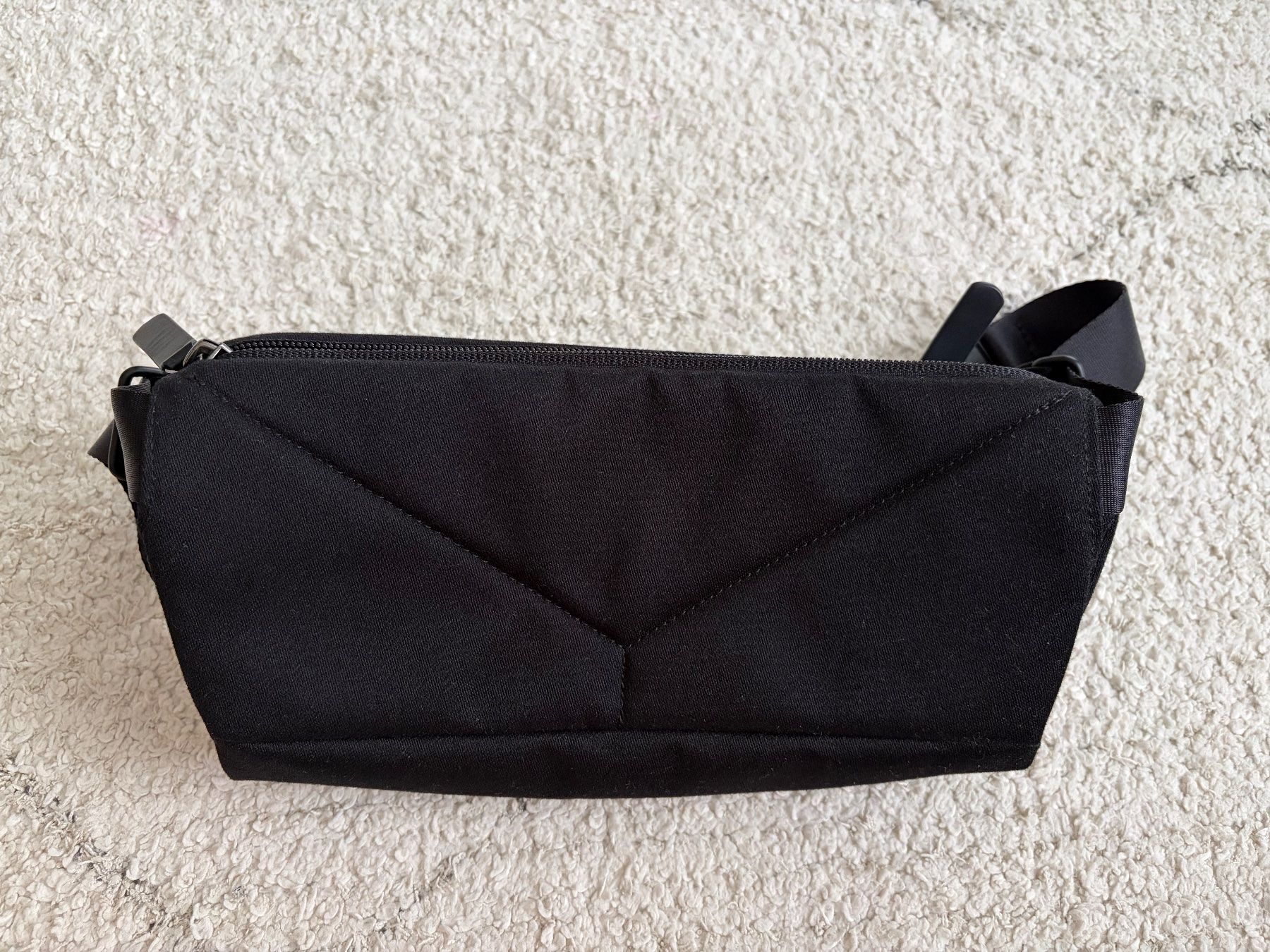 Bellroy Taschen: Bellroy Sling Mini – Gebraucht aus Niederrohrdorf von BugZ 2