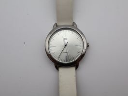Damen Uhr (läuft Garantie)