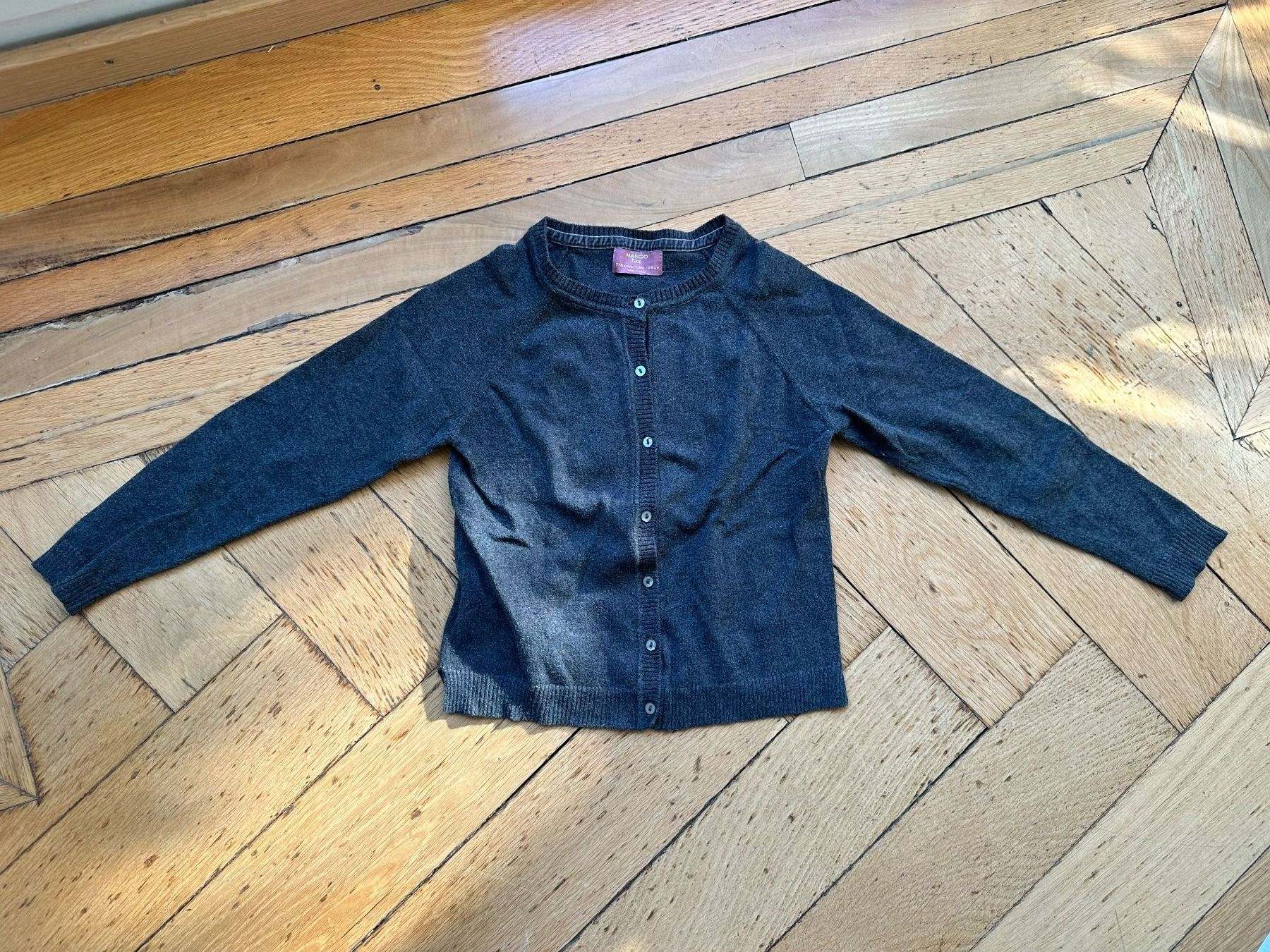 Mango Giacche & Cappotti: Mädchen Strickjacke von Mango Kids Grösse 122/128 – Usato da Zuerich venduto da Tozde