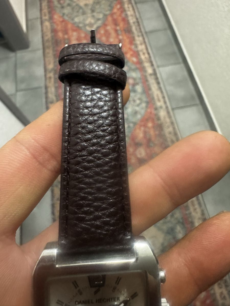 Daniel Hechter Orologi: Daniel Hechter Quarzuhr mit Lederarmband EUC! – Nuovo (secondo la descrizione) da Gerlafingen venduto da naj_vj8s 2