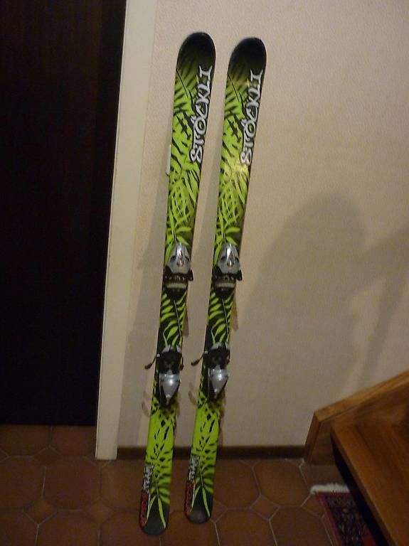 Sci: Skis – Usato da Vevey venduto da ohzut