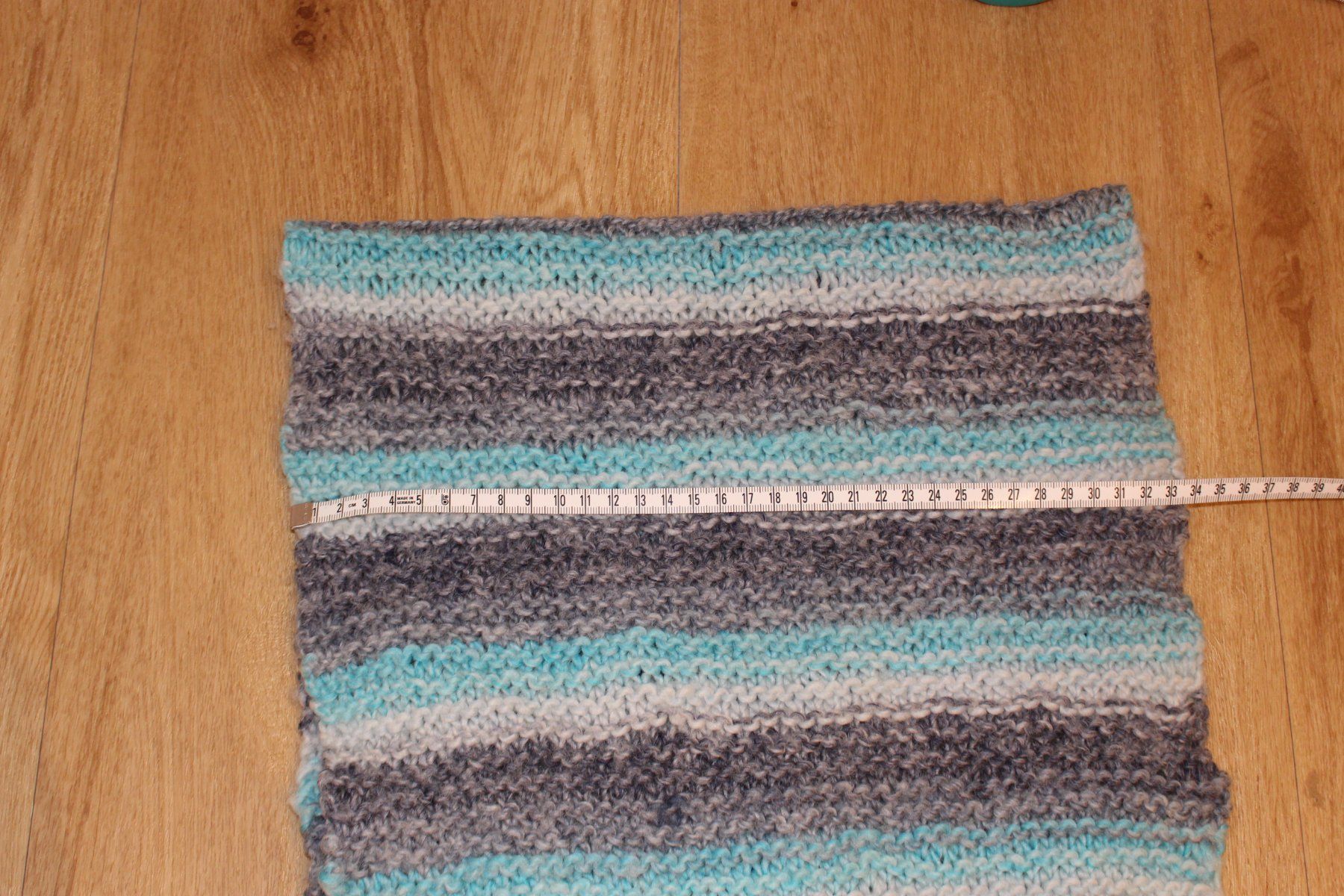 Foulard & Sciarpe: Loop-Schal gestreift - Letzte Chance – Usato da Ebnat-Kappel venduto da Moonel.104 1
