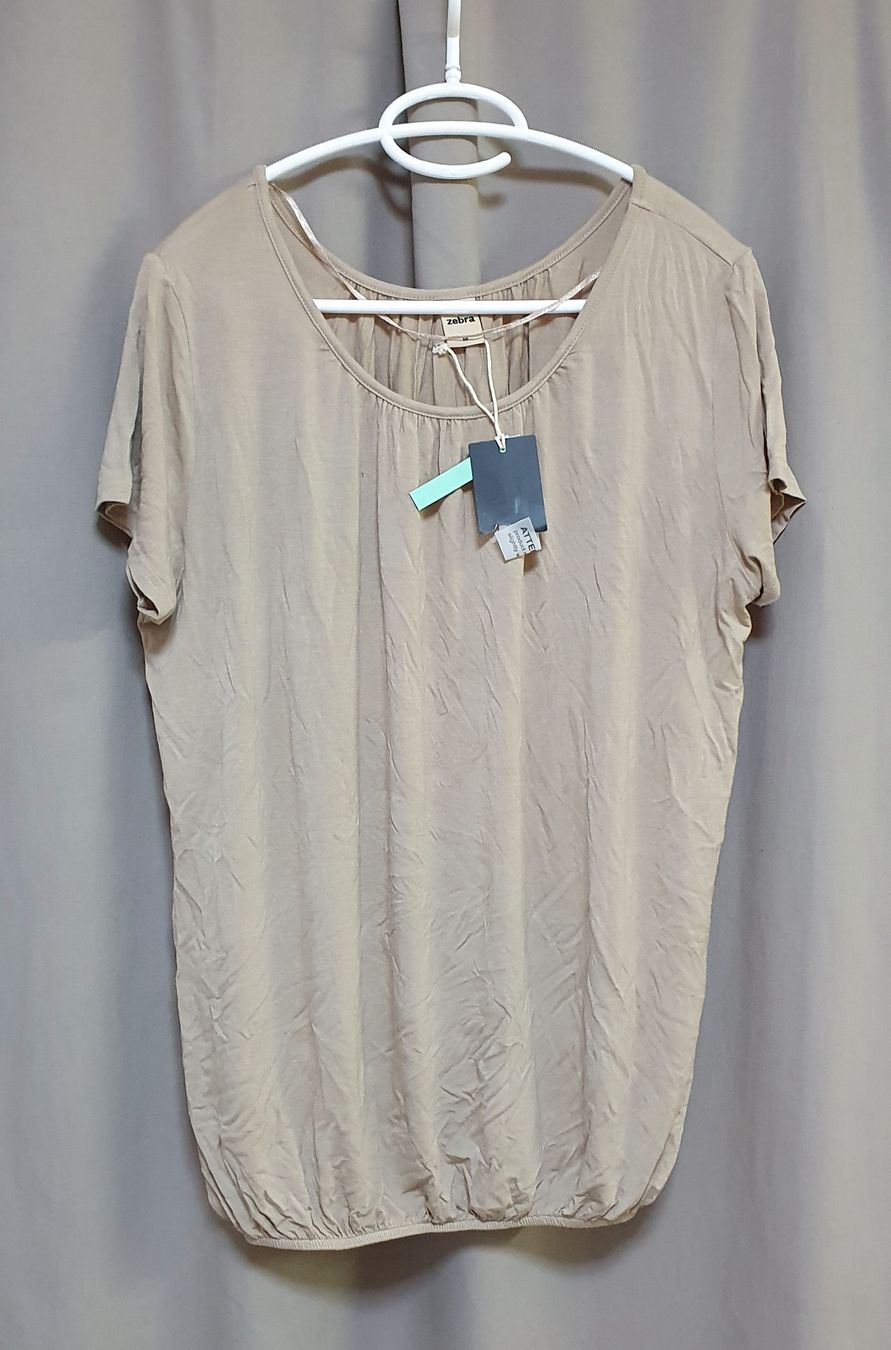 Zebra T-Shirts: T-shirt Beige – Gebraucht aus Echallens von Echo_ed6