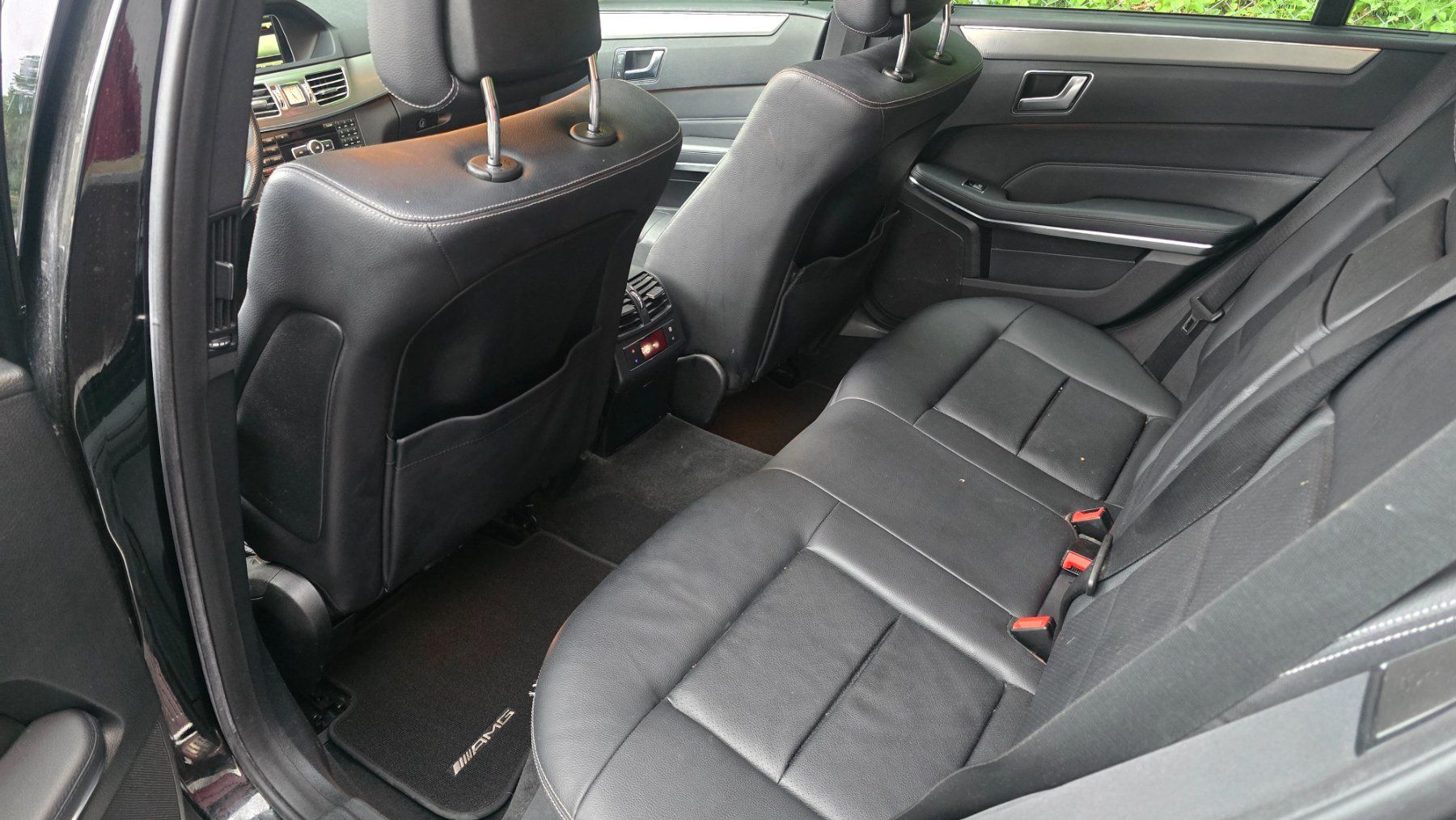 Mercedes-Benz Automobili: Mercedes Benz E250 CDI 4matic – Usato da Emmenbrücke venduto da meu_2j8p 8