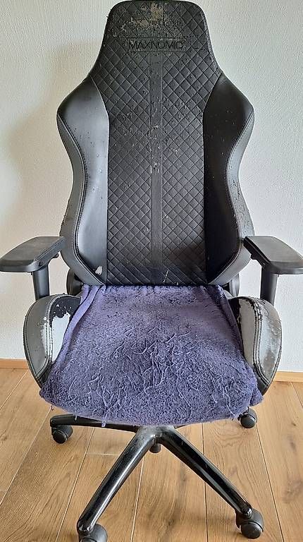 Sedie: Gamingstuhl Maxnomic Classic Pro – Usato da Gams venduto da Glanter