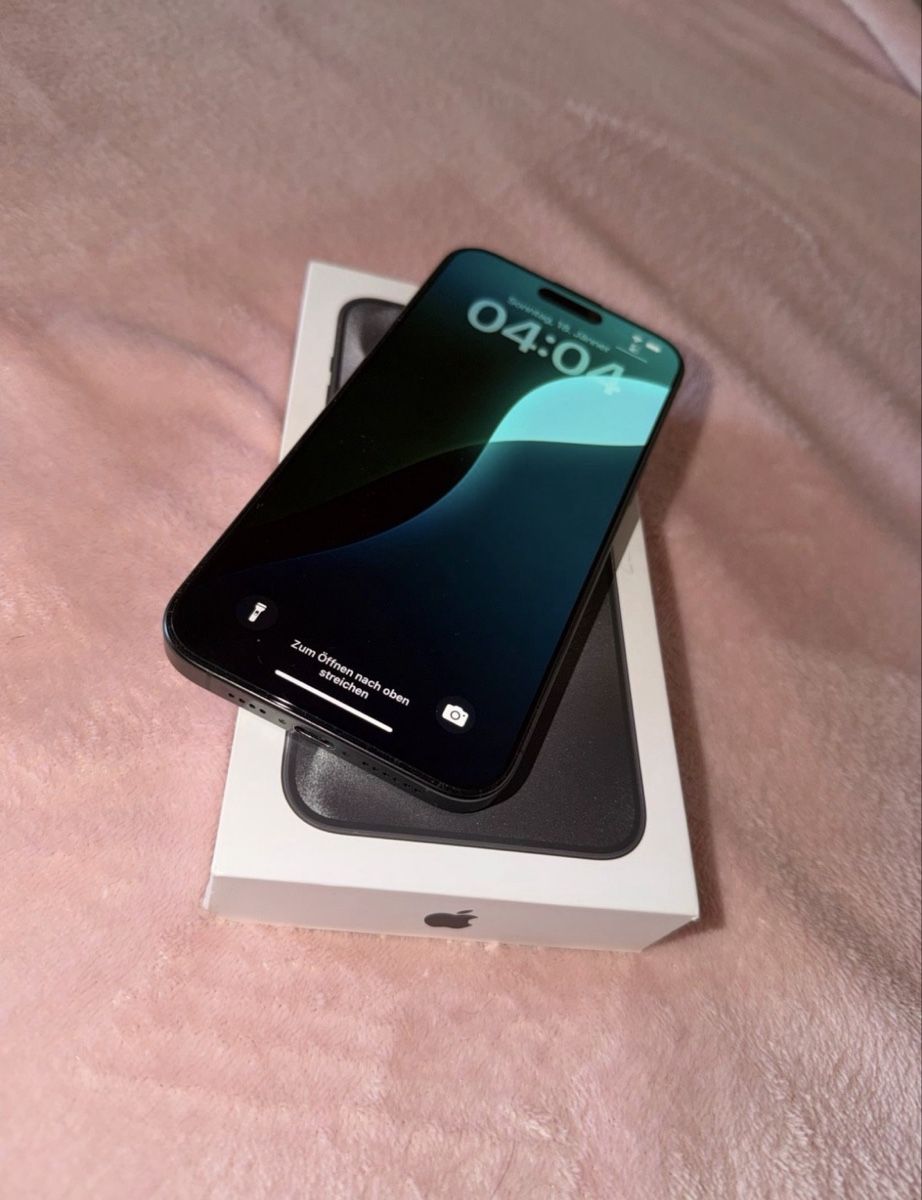Apple Telefoni cellulari / Smartphones: iPhone 15 Pro 1TB – Usato da Müllheim Dorf venduto da Naneva18