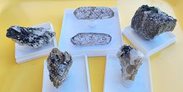 Mineralien Set 5 teilig Quarz, Rutil mit Monazit, Turmalin