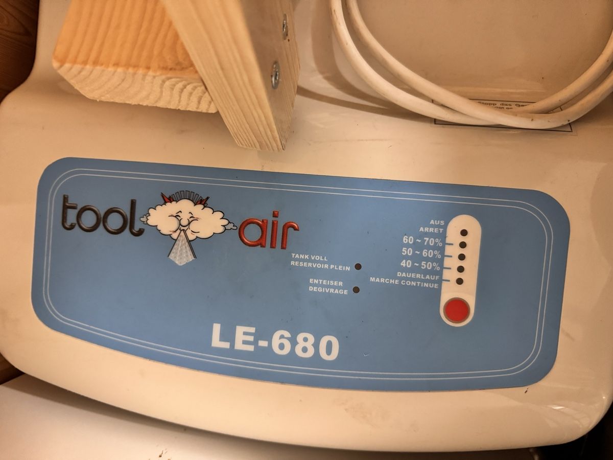 Deumidificatori: Tool Air LE-680 Luftentfeuchter – Usato da Cham venduto da Ris2934