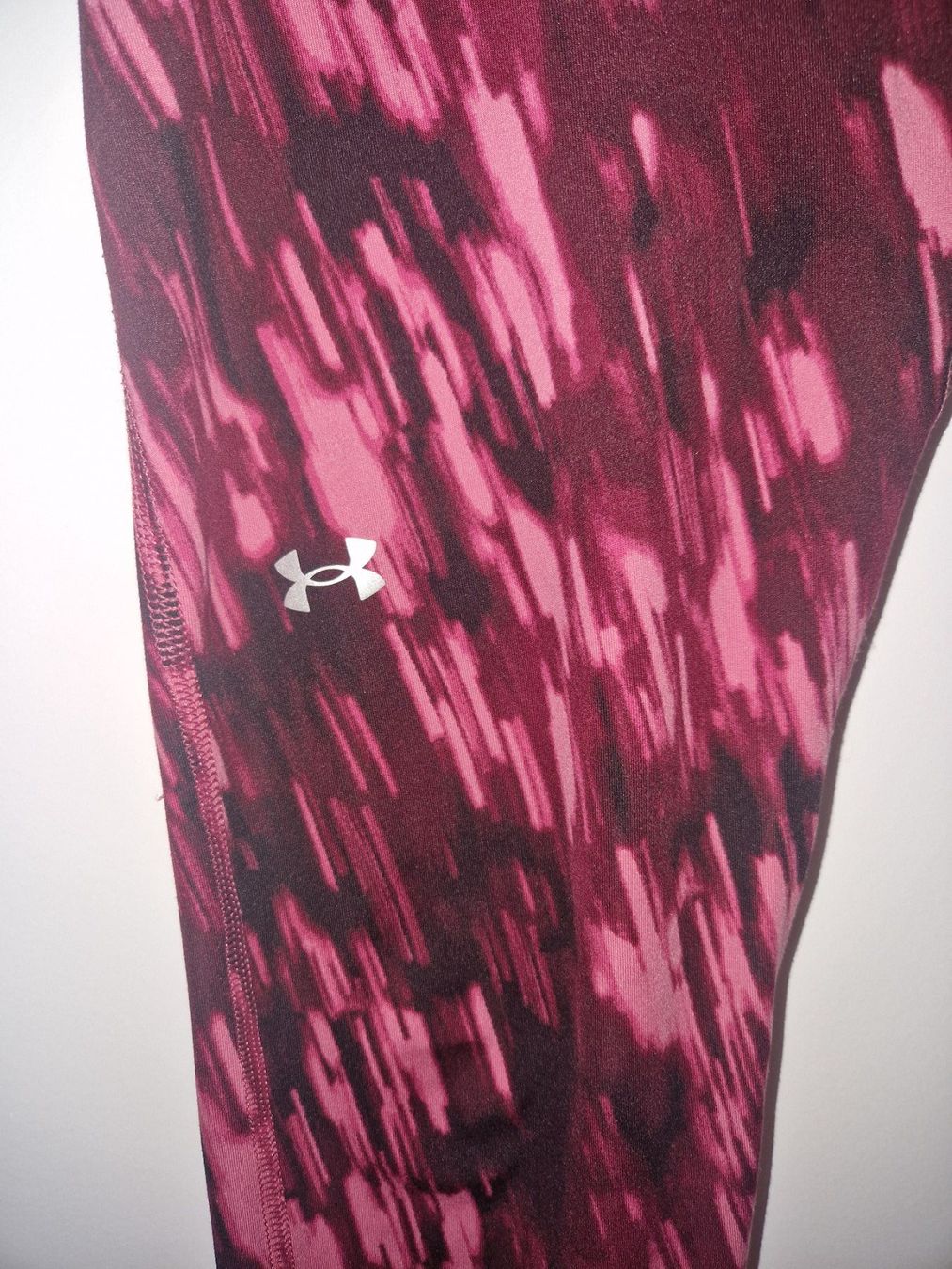 Under Armour Leggings: Under Armour Women's Leggings – Neu (gemäss Beschreibung) aus Zürich von Ana_440