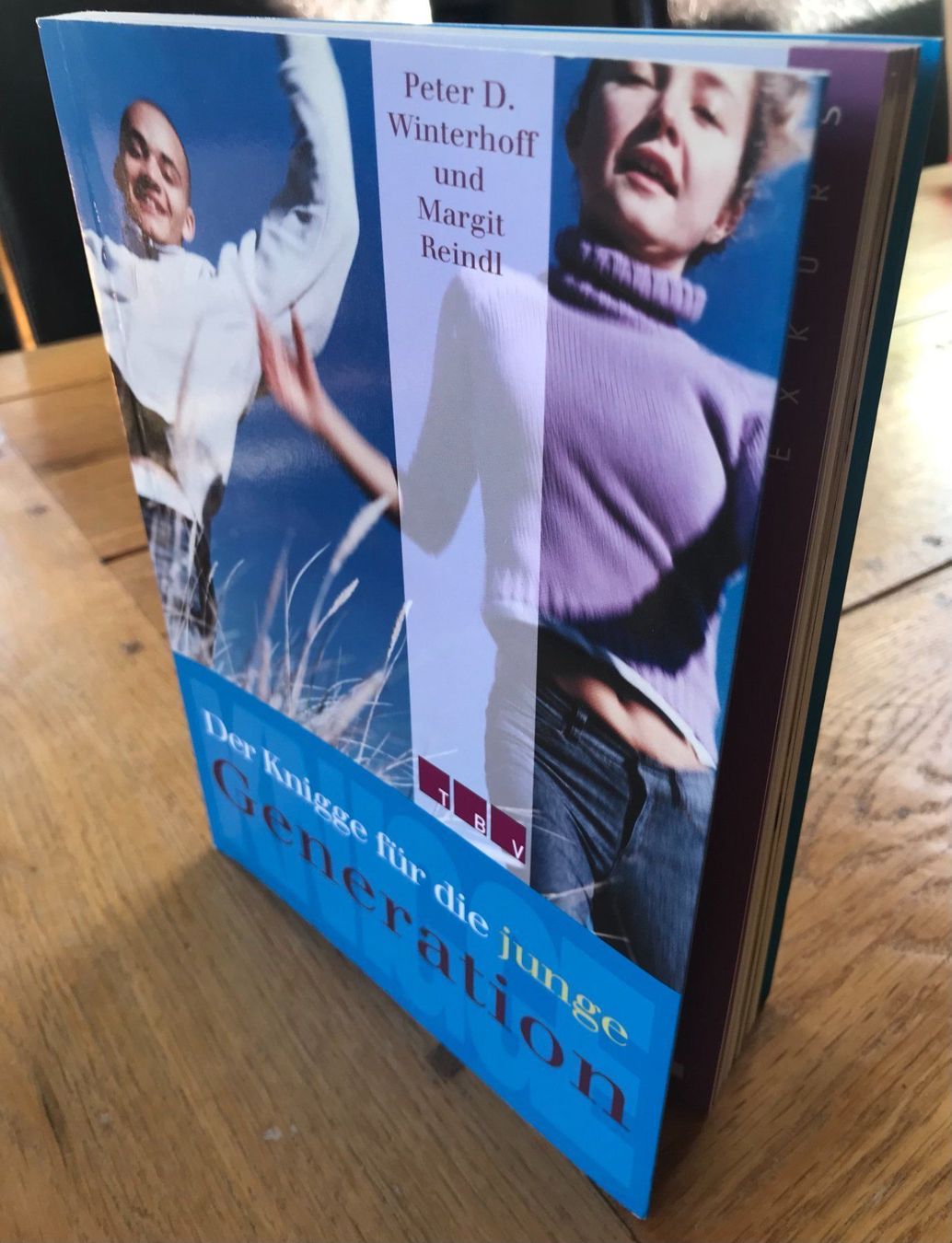 Libri: Der Knigge für die junge Generation – Nuovo (secondo la descrizione) da Arbon venduto da KaSaBo 2