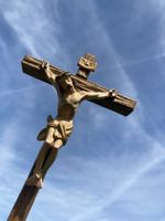 Kruzifix   Heiligenkreuz   Holz  Jesus