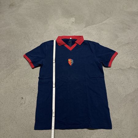 Fc Basel Shirt blau rot mit Wappen 