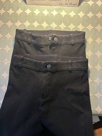 Lot de deux pantalon d'équitation  133-142