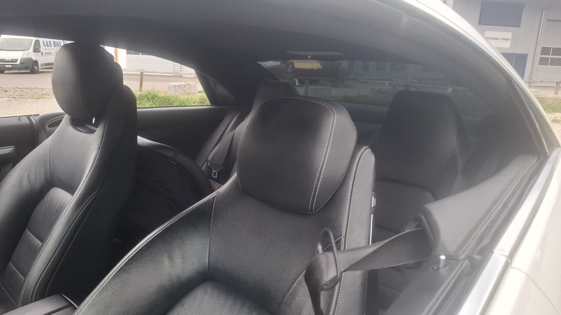 Mercedes-Benz Autos: Mercedes-Benz E 200 Coupé BlueEFFICIENCY – Gebraucht aus Schönenwerd von dom_npd2 5