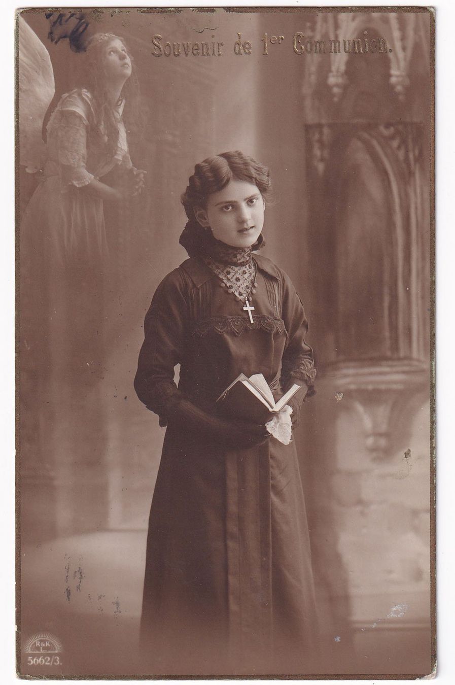 Cartoline postali: Souvenir de 1er communion  1915 – Usato da Cormoret venduto da Pascalll2001