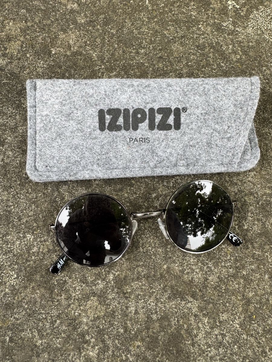 H&M Occhiali & Lenti: H&M Round Sunglasses Thin Frame Black – Nuovo (secondo la descrizione) da Winterthur venduto da rus_2l2p
