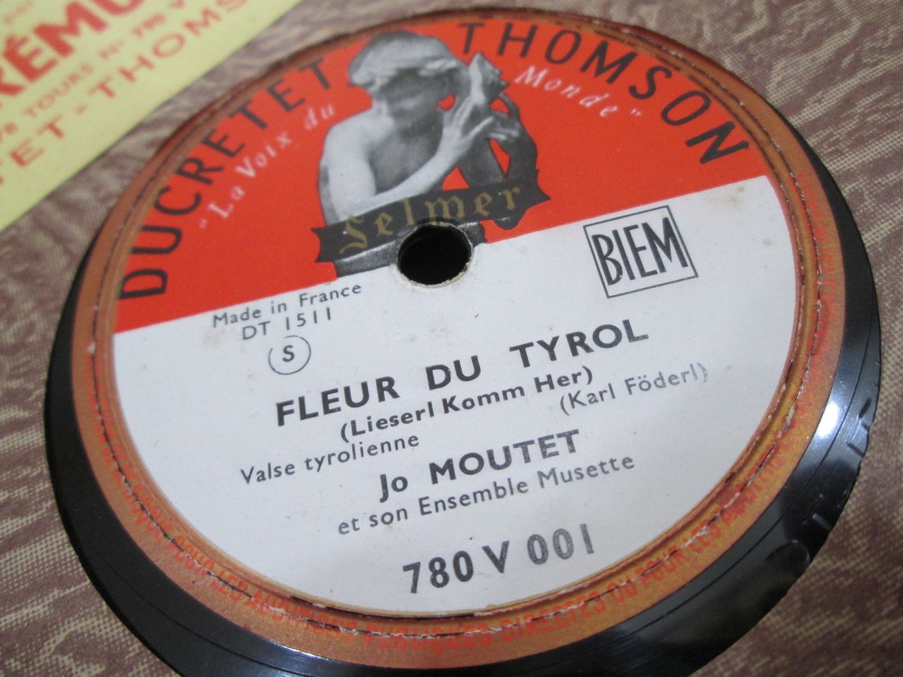 Vinyles: DISQUES 78 TOURS – D'occasion à Lausanne par Leag 8
