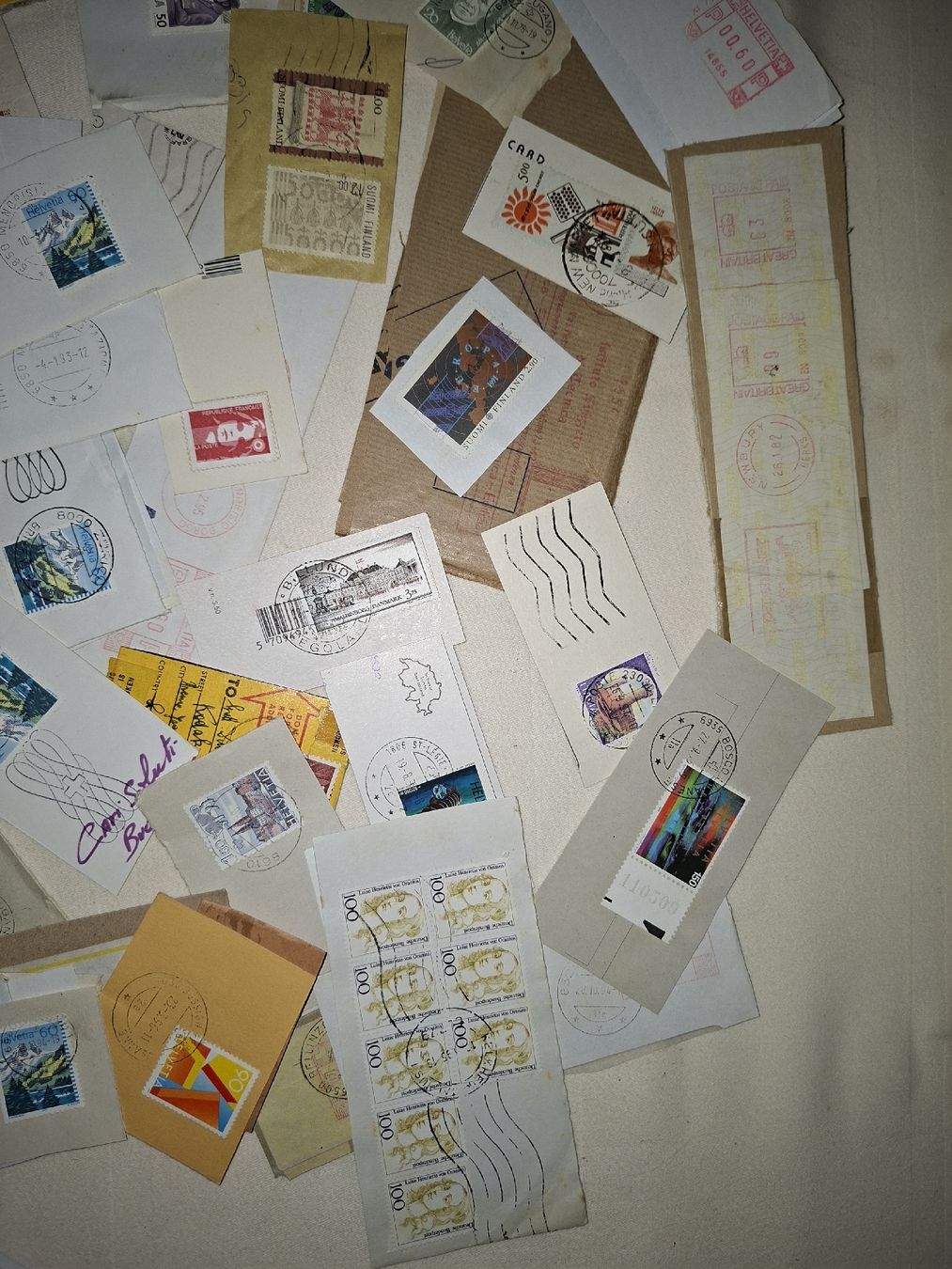 Tutti i francobolli: Hunderte Briefmarken und Stempel weltweit  – Usato da Masein venduto da vin_5yx5 4