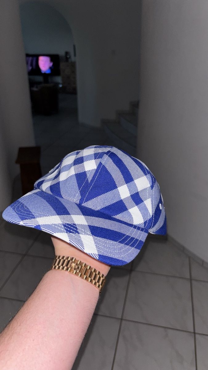 Burberry Hüte, Mützen & Caps: Burberry Baseballcap Karo blauweiss Grösse M Baumwolle – Neu (gemäss Beschreibung) aus Dietikon von rap_5byd 5