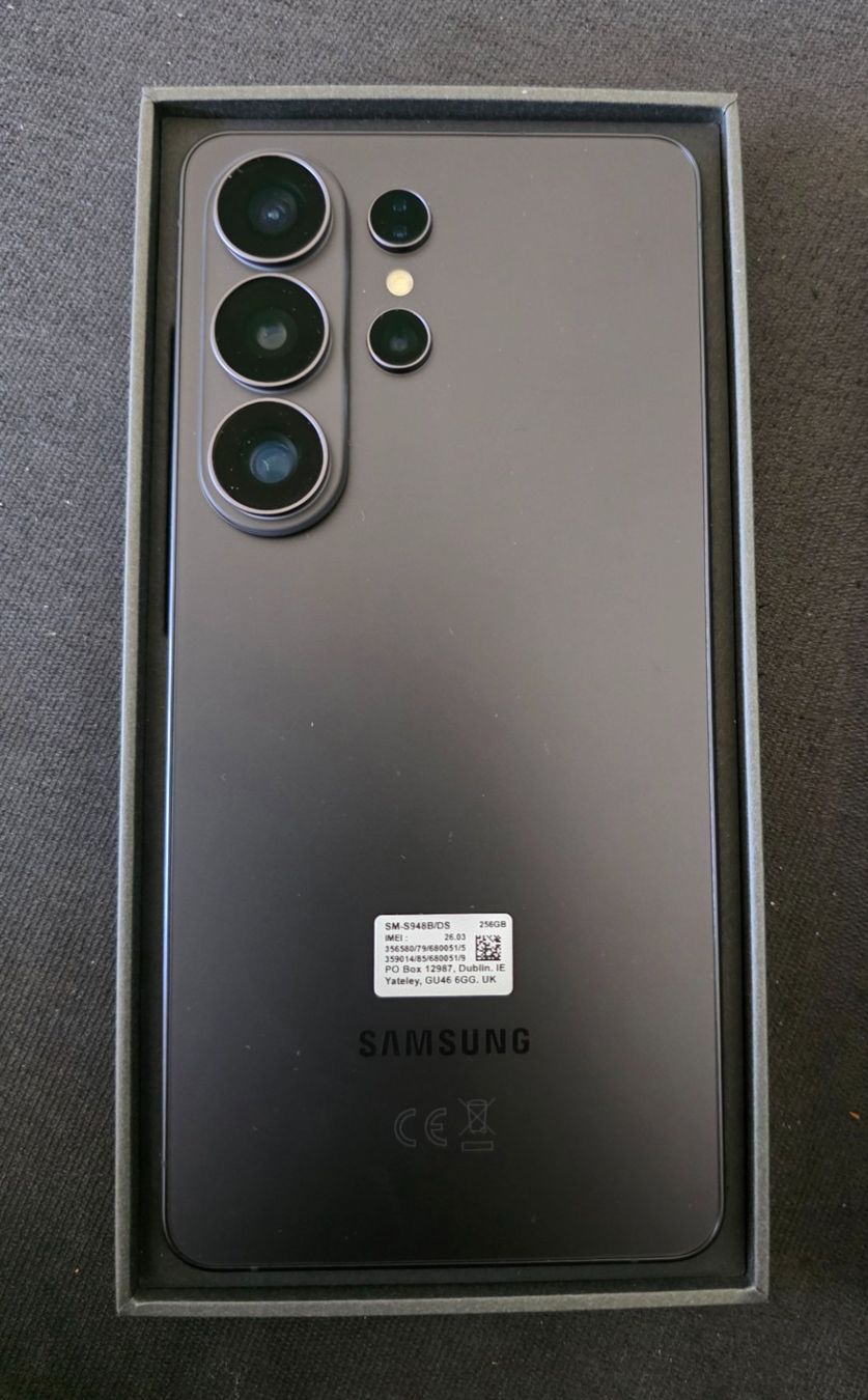 Samsung Portables: Samsung S26 ultra – Neuf avec emballage d'origine à Sierre par jer_9fyr 1