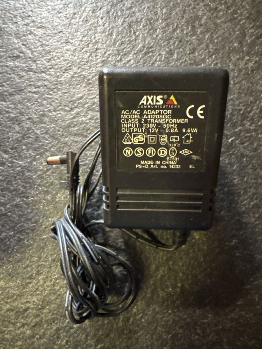 Server: Serveur vidéo AXIS 2400 avec alimentation – Usato da Aigle venduto da absak 2