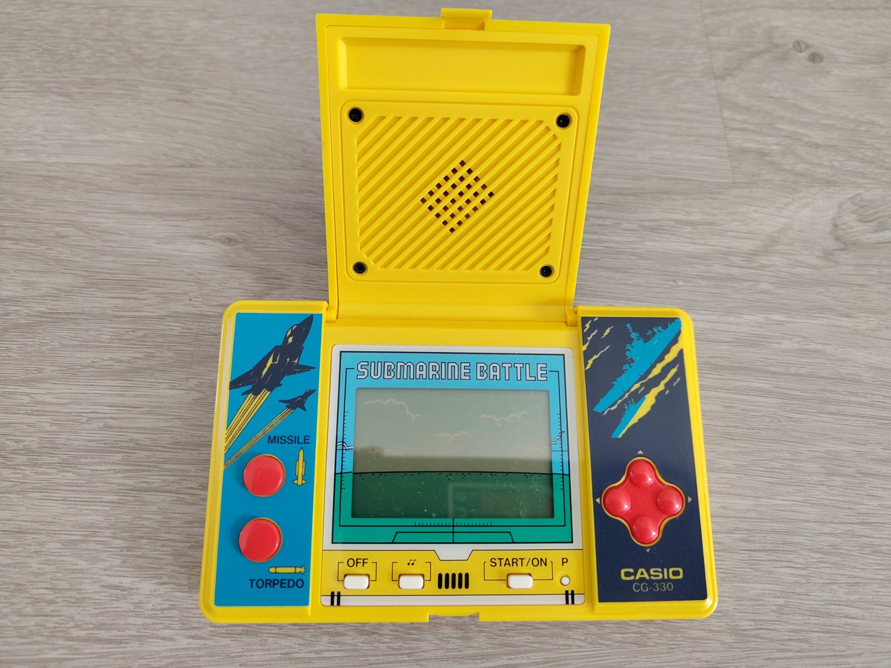Casio Console: LCD Game Casio Submarine Battle CG-330 – Usato da Schachen LU venduto da retrogamer 2