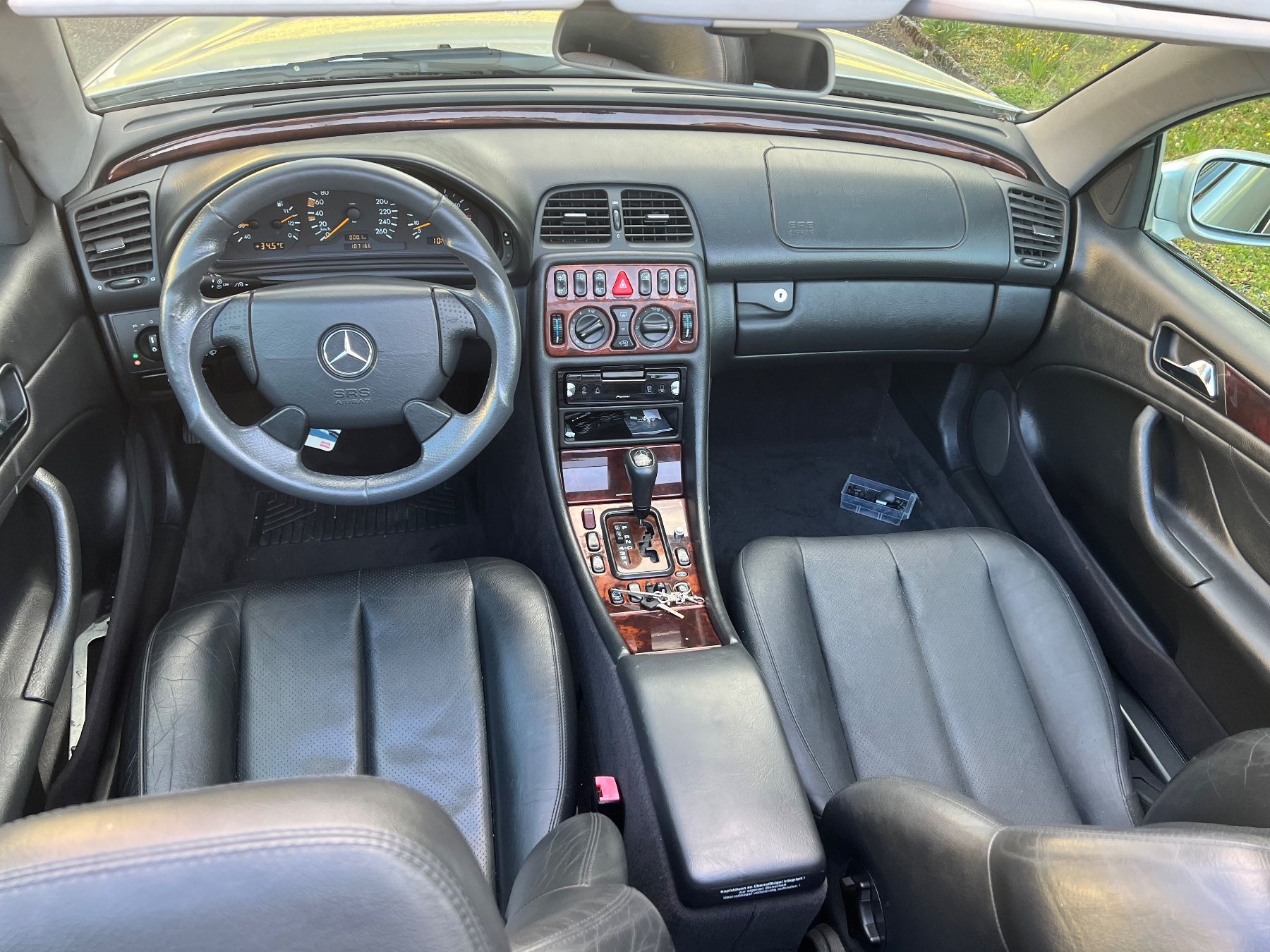 Mercedes-Benz Autos: Mercedes Benz 230 CLK Kompressor – D'occasion à Eiken par Bily1970 9