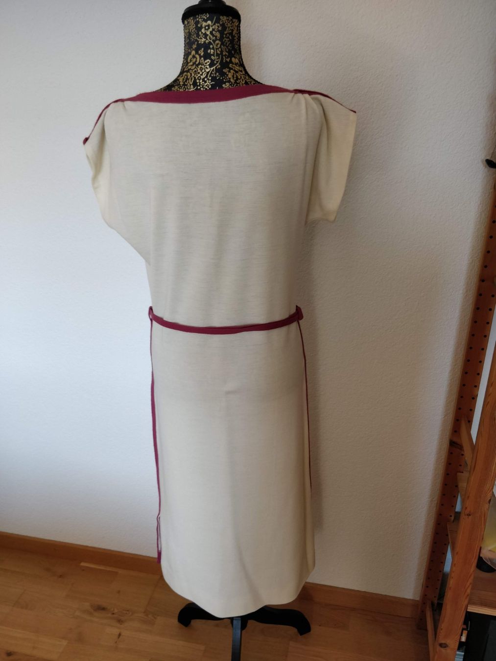 Kleider: Etuikleid mit Jacke – Grösse 38 – Gebraucht aus Schwarzenberg LU von Kryssy81 2