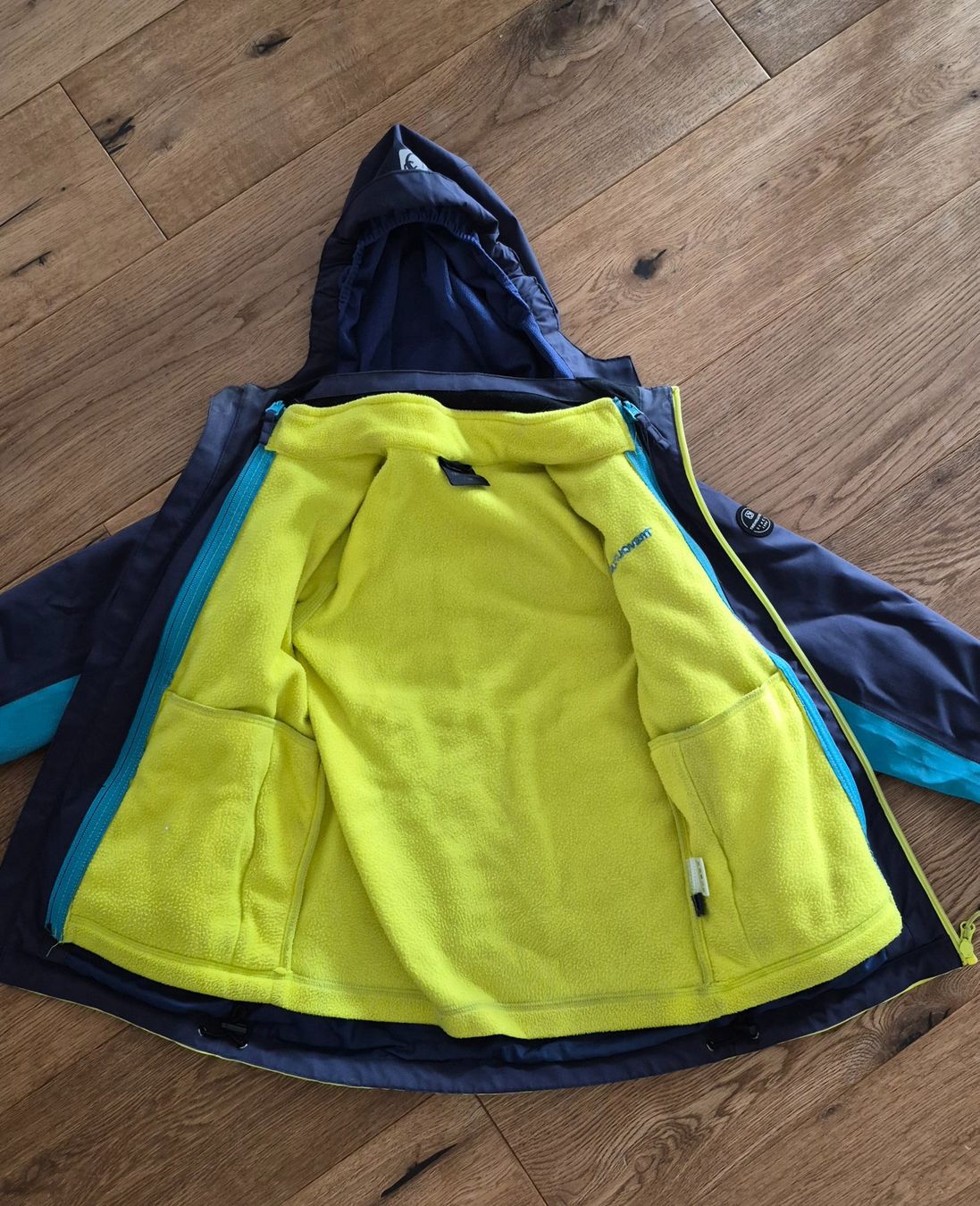 Trevolution Vestes & Manteaux: Kinderjacke gr. 128 – Neuf (Voir description) à Oberneunforn par meku2 1