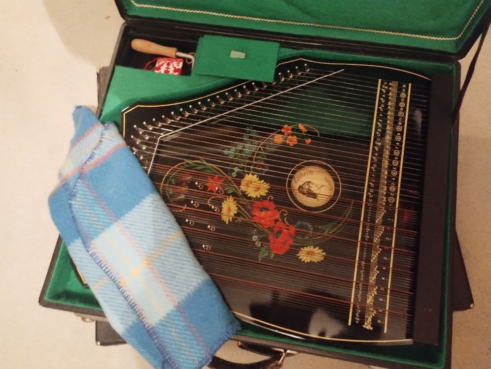 Zither mit Zubehör, Top Zustand, Vintage Musikinstrument! (Gebraucht ...
