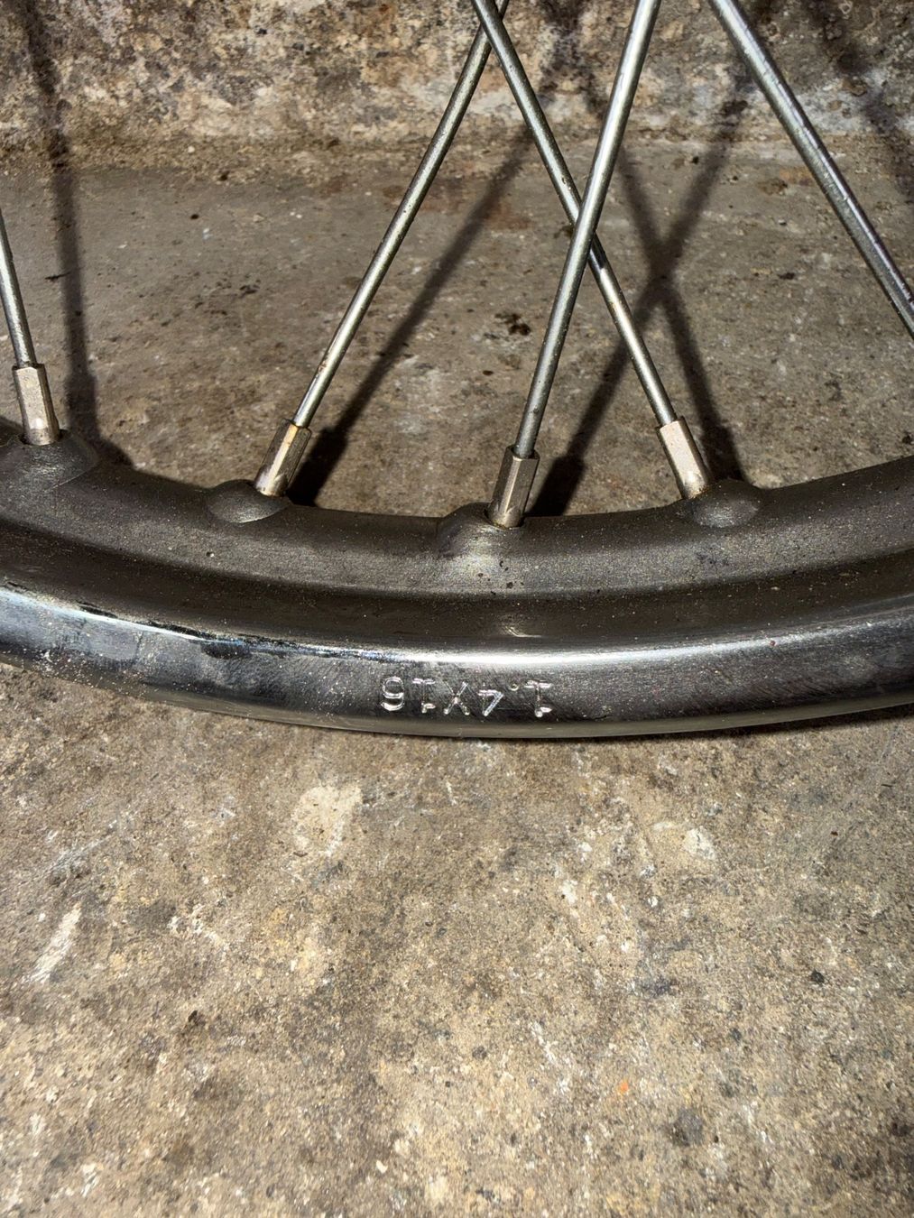Puch Parti ricambio per ciclomotori: Mofa Speichenvorderrad in 16 Zoll – Difettoso da Fahrni b. Thun venduto da berger_tuning34 3