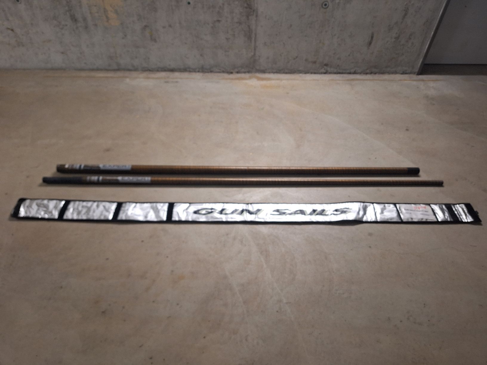 Surf: Gun Sails Expert 460 IMCS 25 70% Carbon – Usato da Winterthur venduto da yy1
