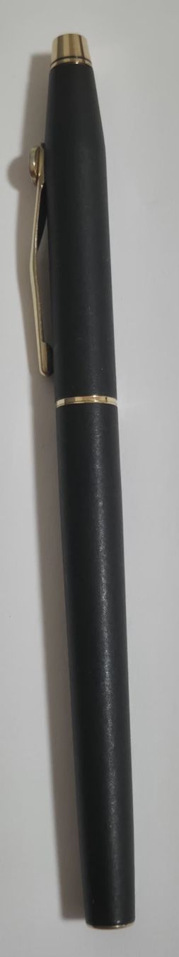 Il mondo degli animali: Cross Stylo-plume 14k 585 – Usato da Genève venduto da BKYB