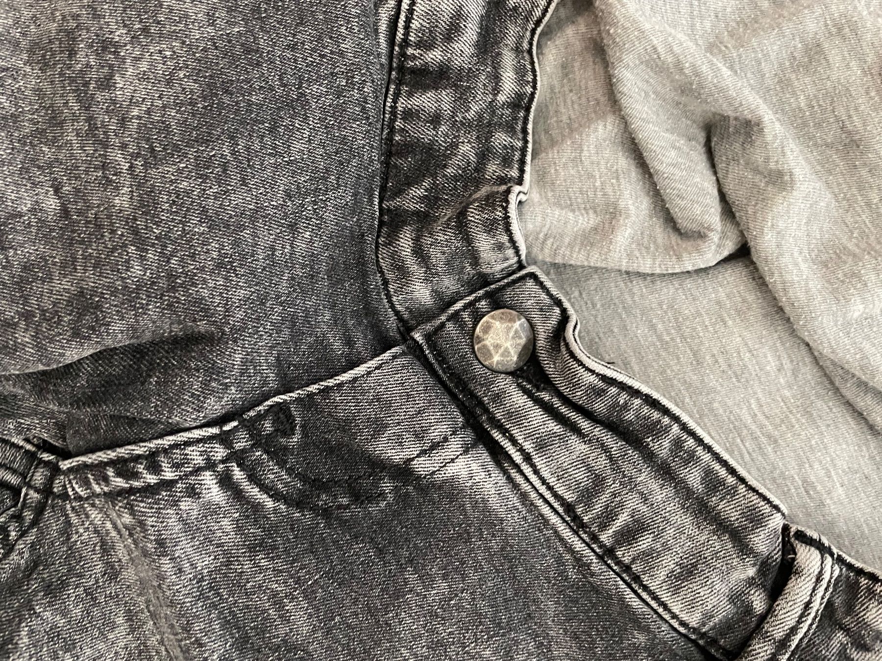 Mamalicious Jeans: Umstandsjeans Grauschwarz Gr. 31/32 mamalicious – Gebraucht aus Bülach von bjoernbenny 7
