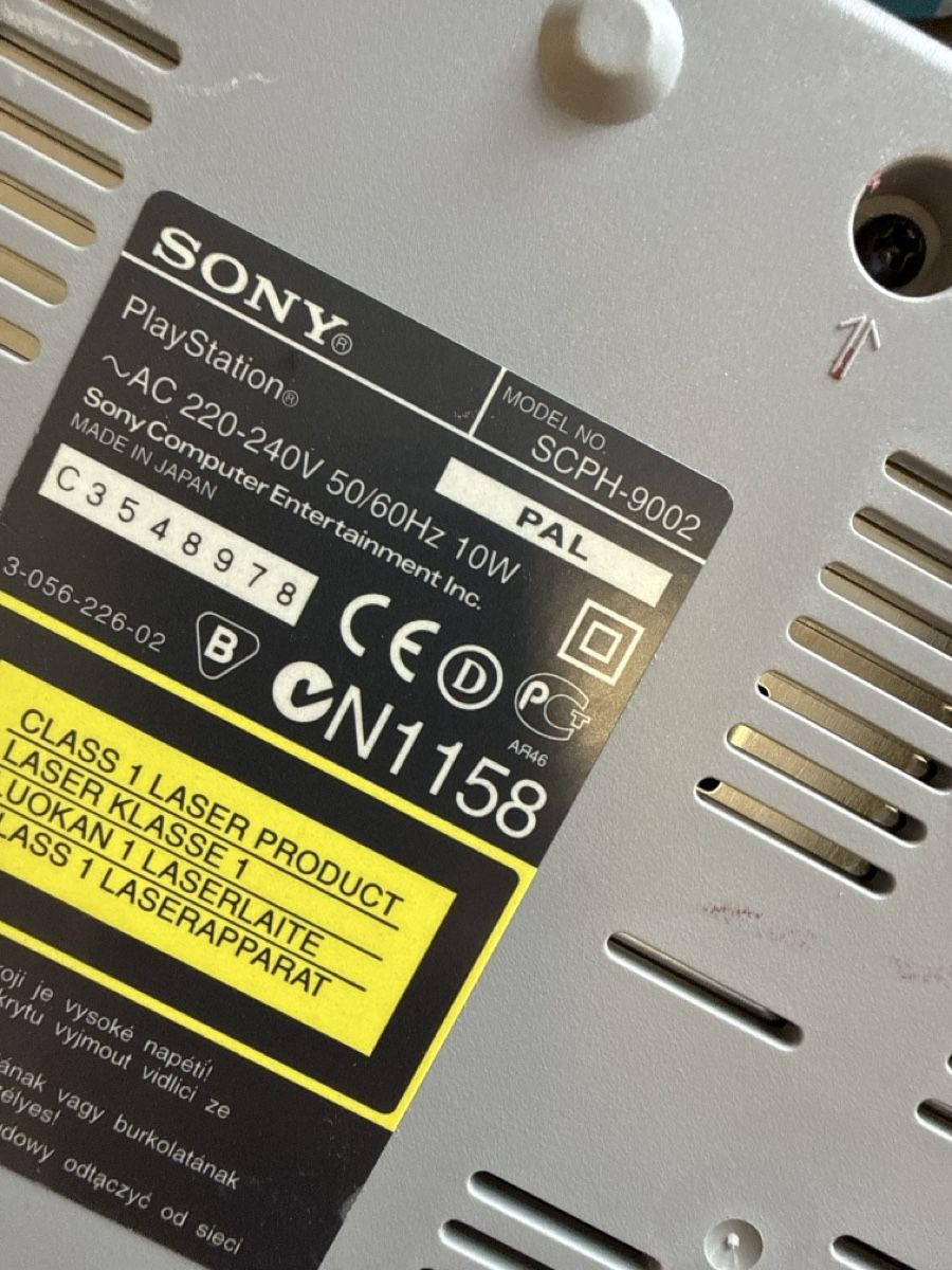 Sony Konsolen: Play Station 1 mit 1 controller (top zustand) – Neu (gemäss Beschreibung) aus Uetendorf von Loscar1 1