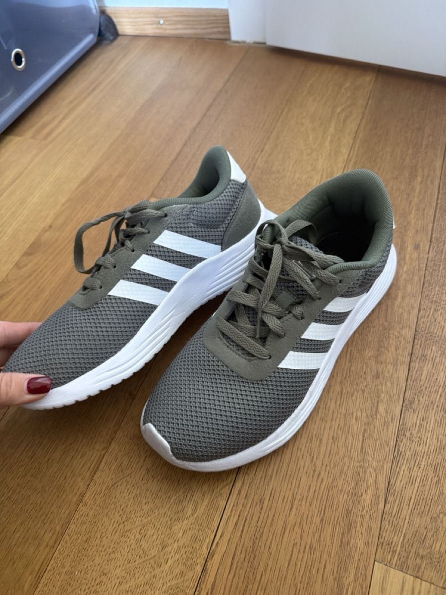 Adidas Scarpe da donna: Adidas olive sneakers 38 – Usato da Hausen AG venduto da nik_9sg2 2