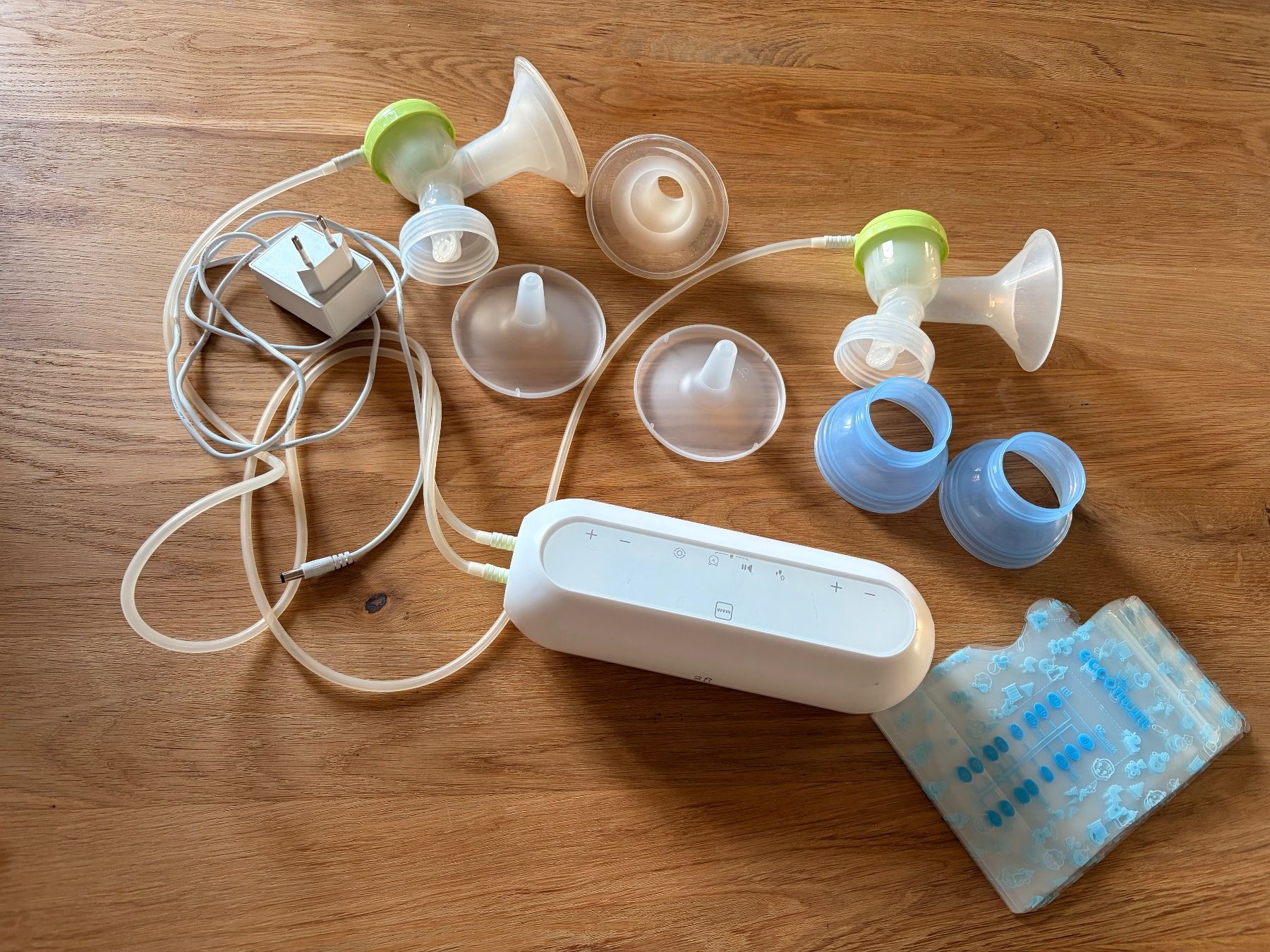 Mam Accessori per l’allattamento: MAM Doppel Milchpumpe mit Akku – Usato da Schwyz venduto da jeannine6032