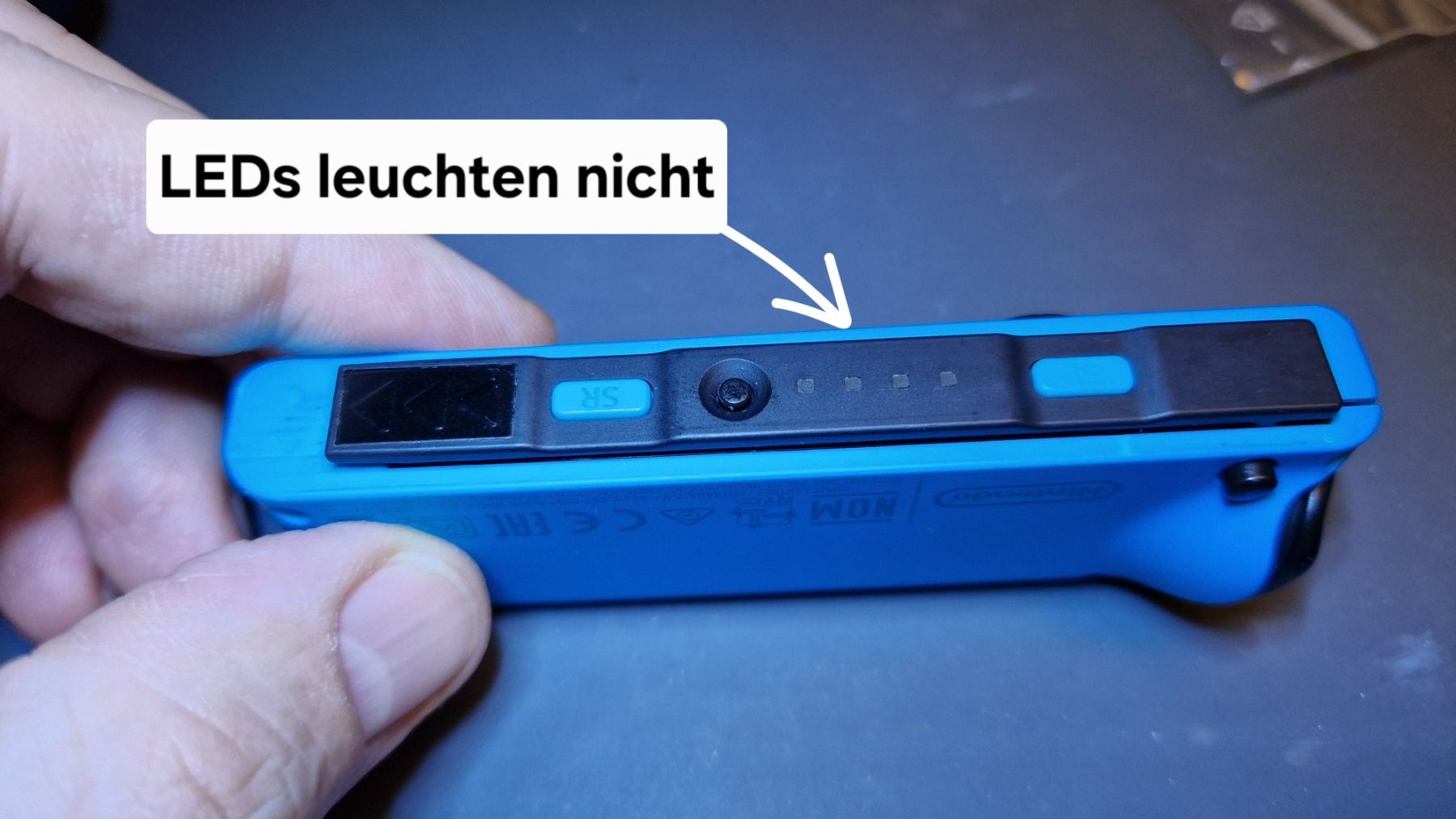 Nintendo Console: Joy-Con Nintendo Switch Ersatzteil - Button Key flex Kabel – Nuovo e nell'imballaggio originale da Eschenbach SG venduto da Mcgyver1